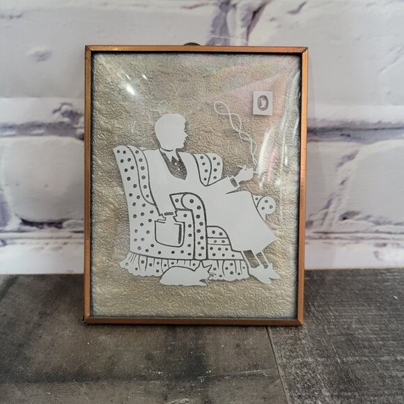 VTG Convex Glass Reverse Painting, Man in Chair with Cat, 4x5 - Picture 1 of 6